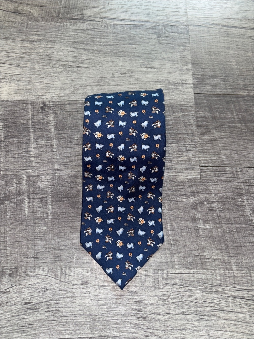 Grant Thomas silk novelty pig-themed pattern
